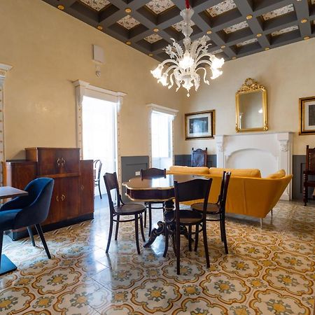 מלון פאולה Monreal Boutique Townhouse - R024Rm3 מראה חיצוני תמונה
