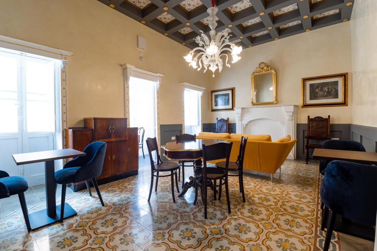 מלון פאולה Monreal Boutique Townhouse - R024Rm3 מראה חיצוני תמונה